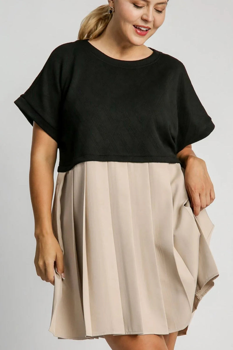 Umgee Full Size Round Neck Pleated Dress with Side Pockets Plus Size - Love Salve
