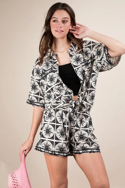 VERY J Plus Size Tropical Printed Shirt Top & Shorts Set - Love Salve