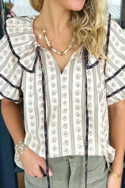 White Floral Ruffled Collar Short Puff Sleeve Blouse - Love Salve