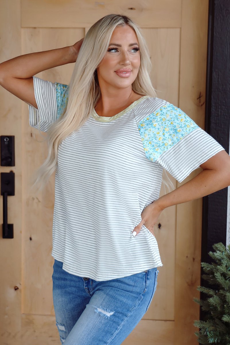 White Stripe Floral Insert Sleeves Contrast Round Neck Tee - Love Salve