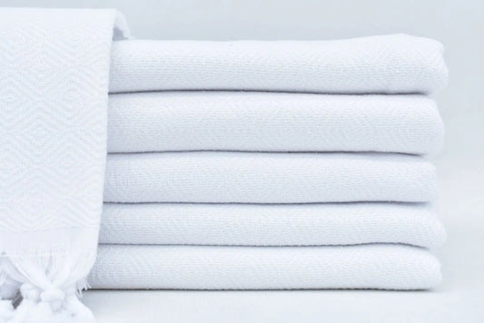 Venice White Turkish Towel 100 Percent Turkish Cotton 40 Inch by 70 Inch Quick Drying Sand Resistant Eco Friendly Lightweight - Love Salve