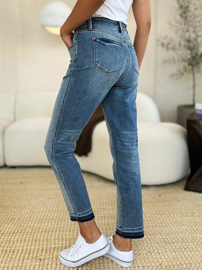 Judy Blue Full Size Mid Rise Rigid Magic Release Hem Jeans.