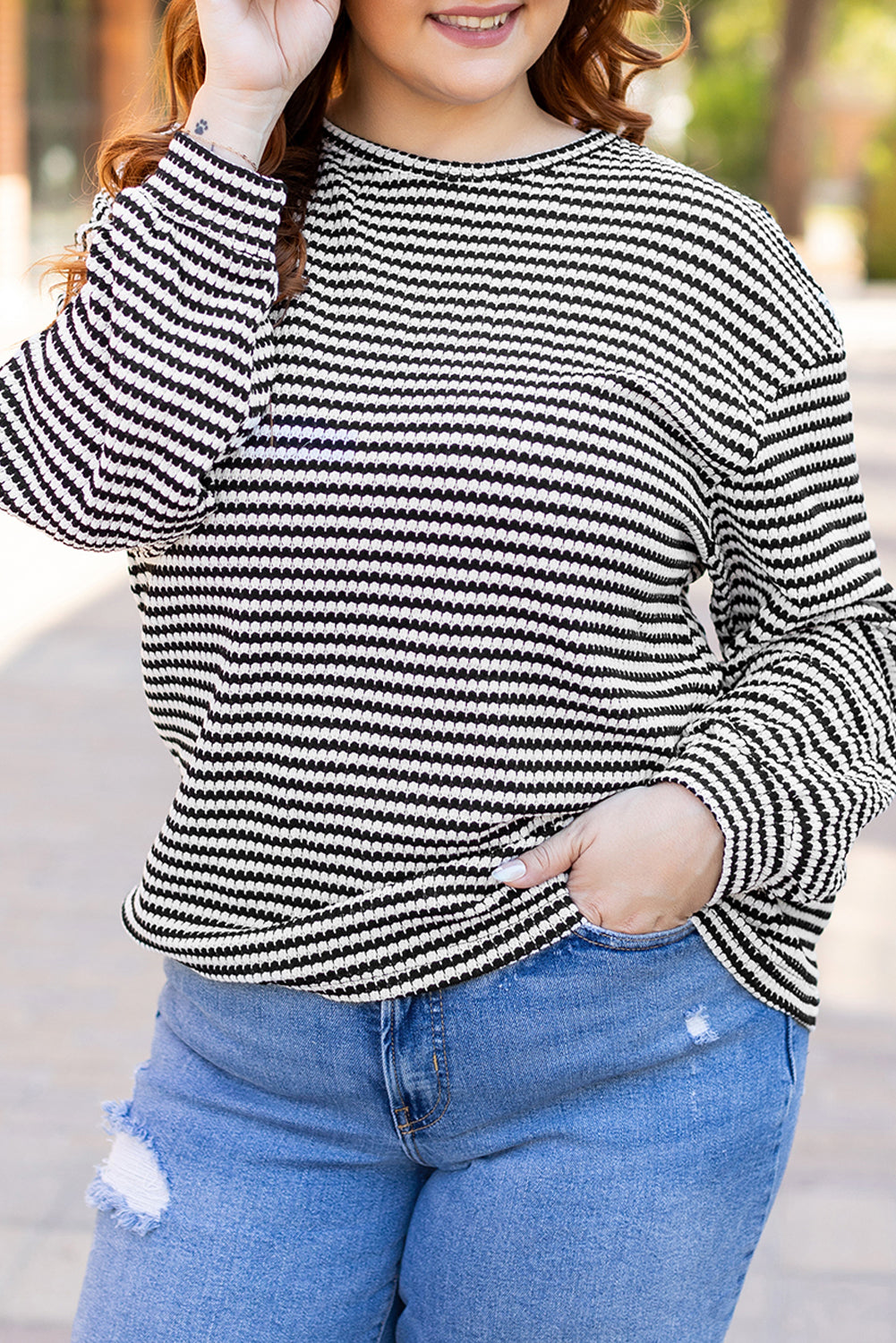 Chic plus size black striped tee