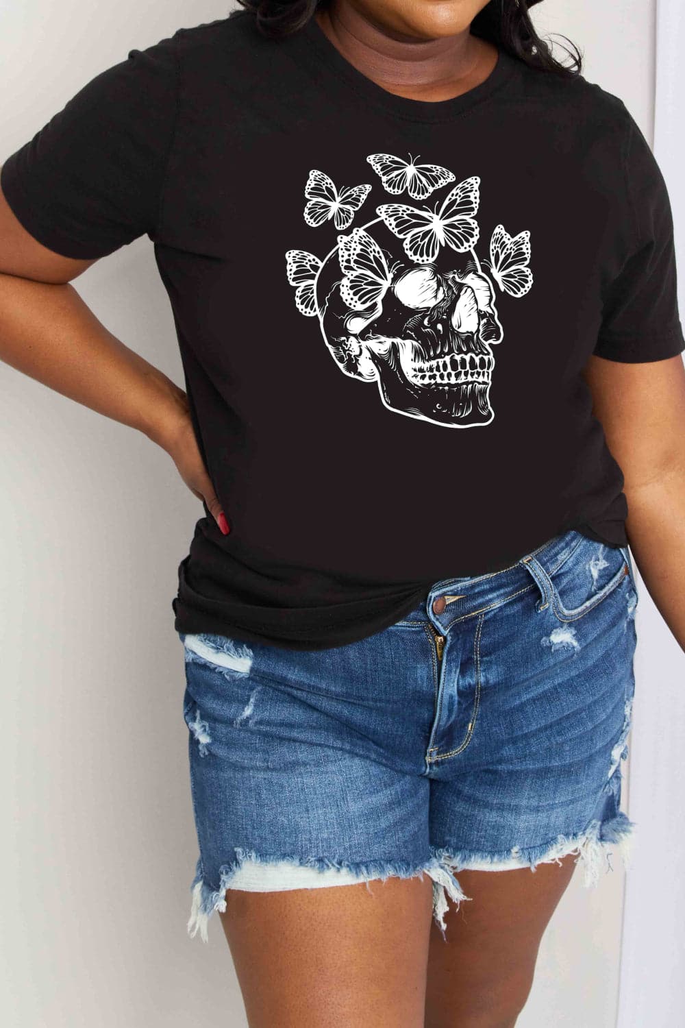 Chic butterfly skull graphic cotton t-shirt