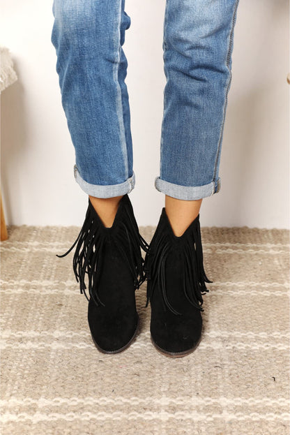 Legend Women's Fringe Cowboy Western Ankle Boots.