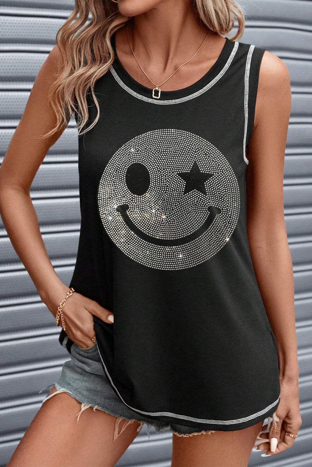 Rhinestone Smile Face Round Neck Tank.