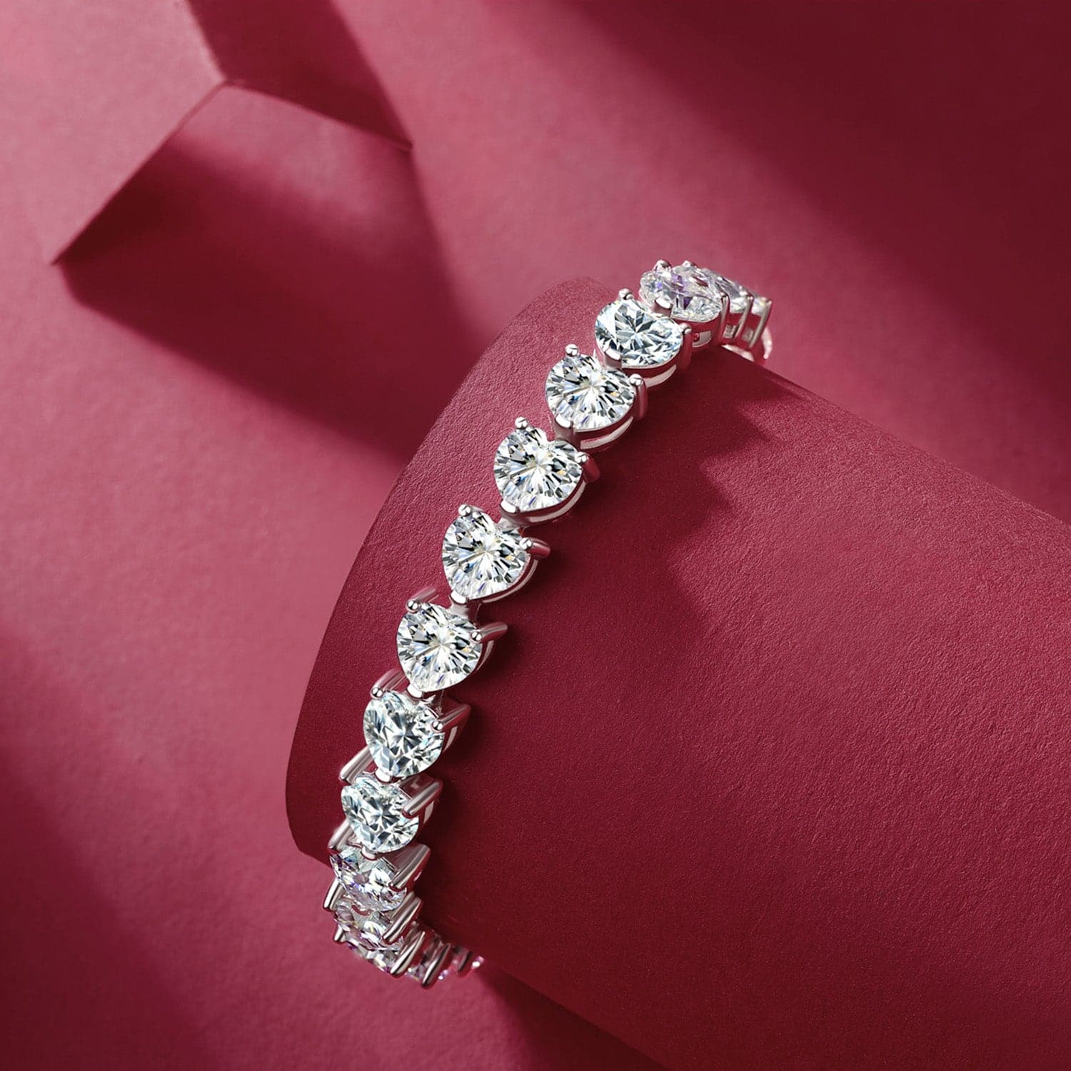 24 Carat Moissanite 925 Sterling Silver Heart Bracelet.