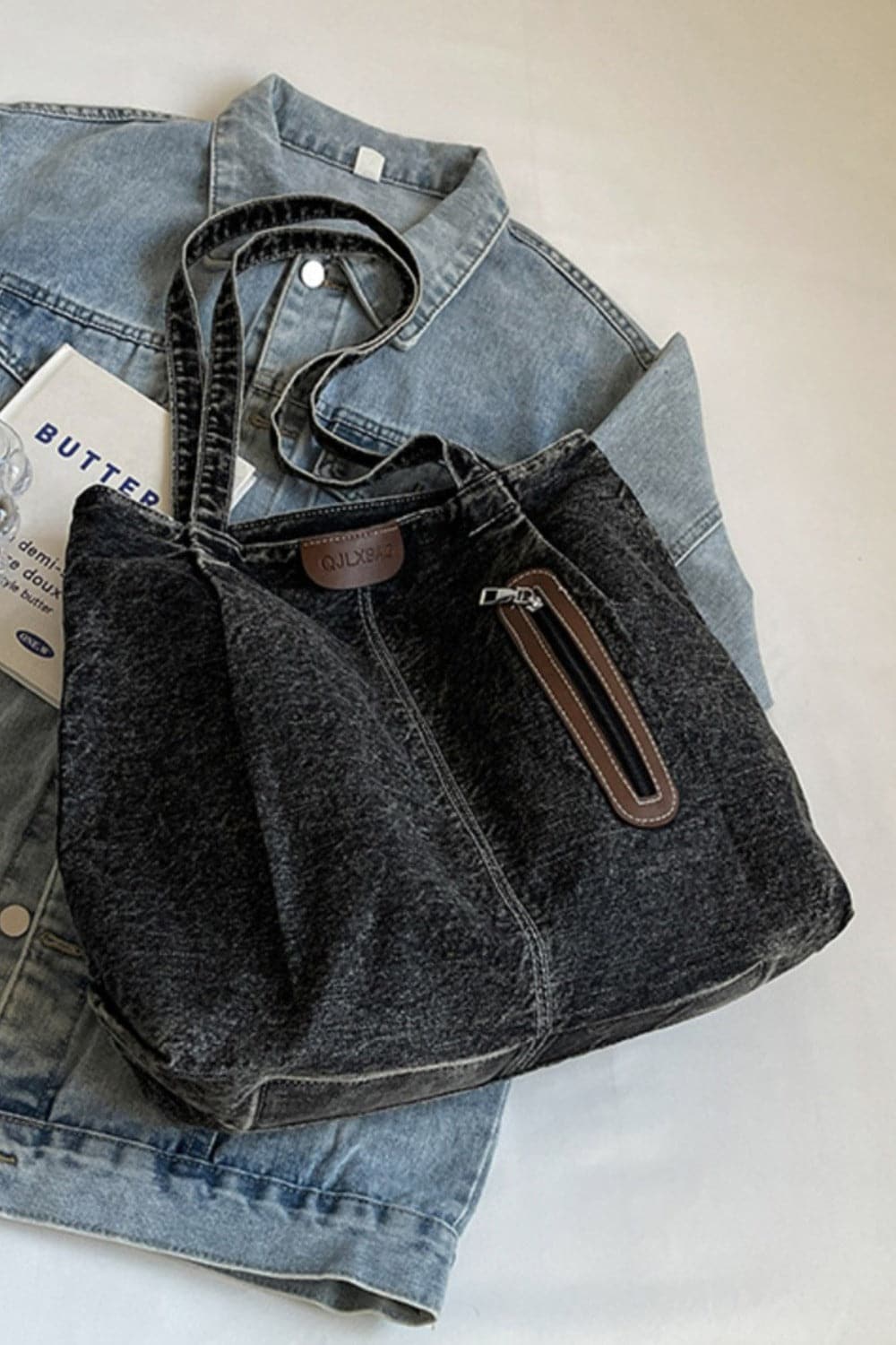 Chic medium denim tote bag