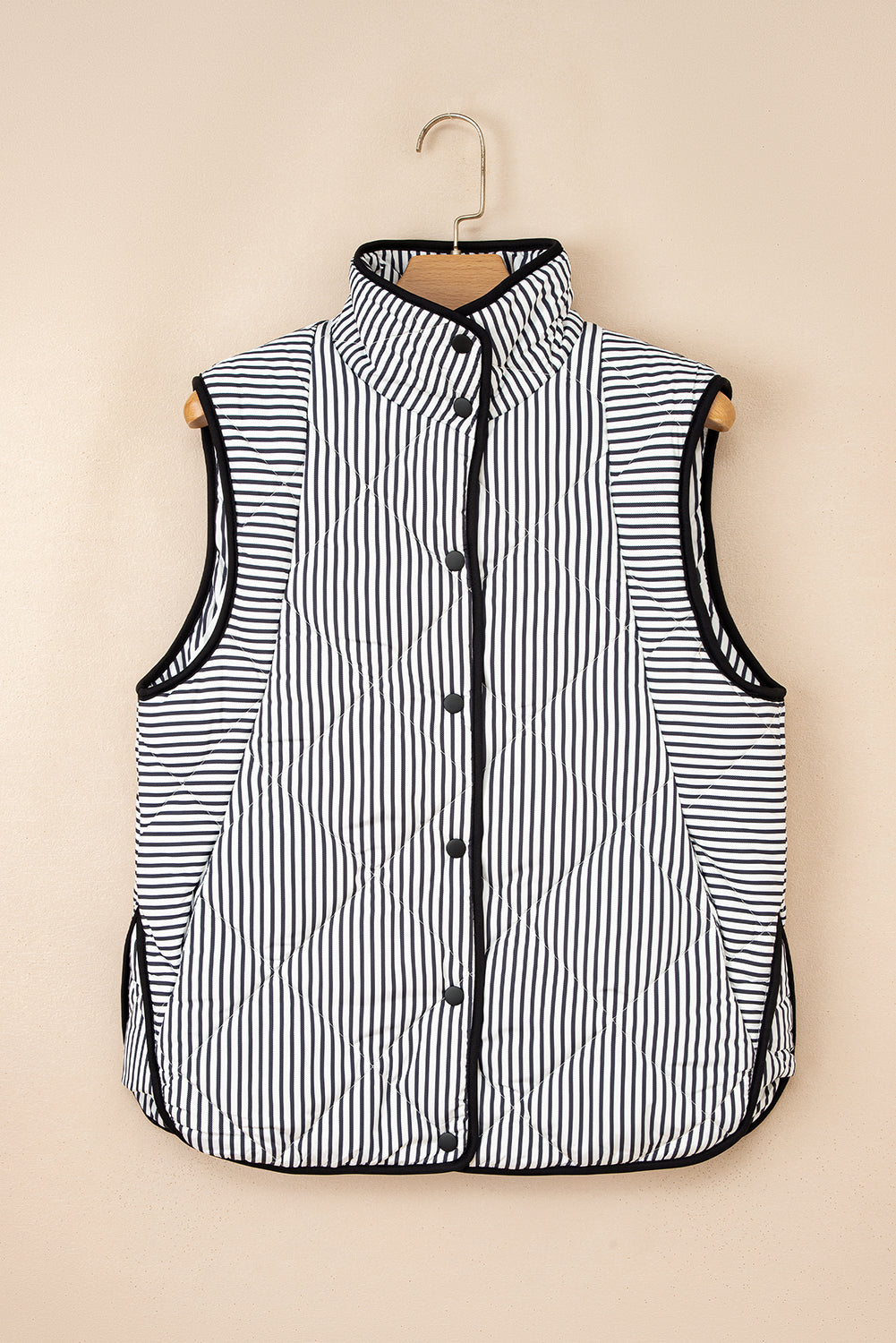 Black Stripe Winter Vest With Contrast Trim And Snap Button Collared Closure For Layering Dear-Lover Dropshipping
