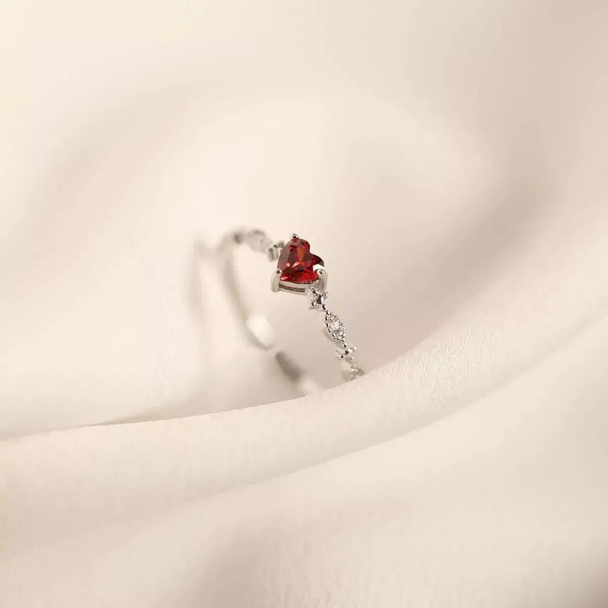 925 Sterling Silver Zircon Heart Open Ring Simply Love
