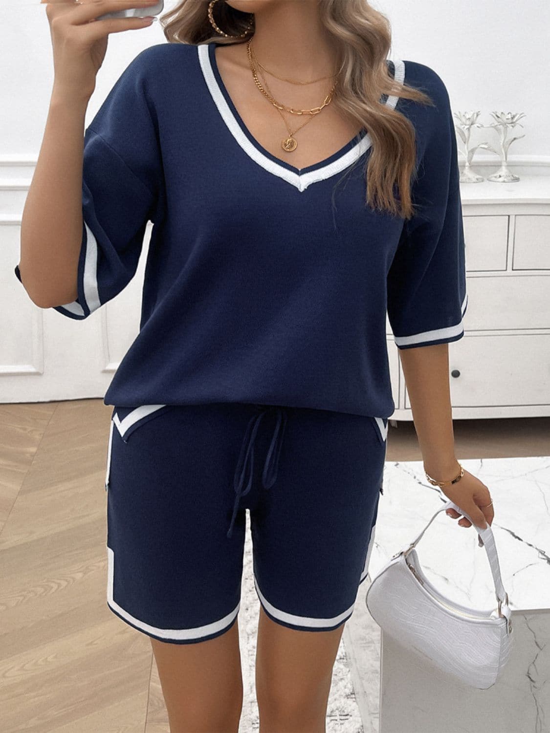 Contrast Trim V-Neck Top and Shorts Set.