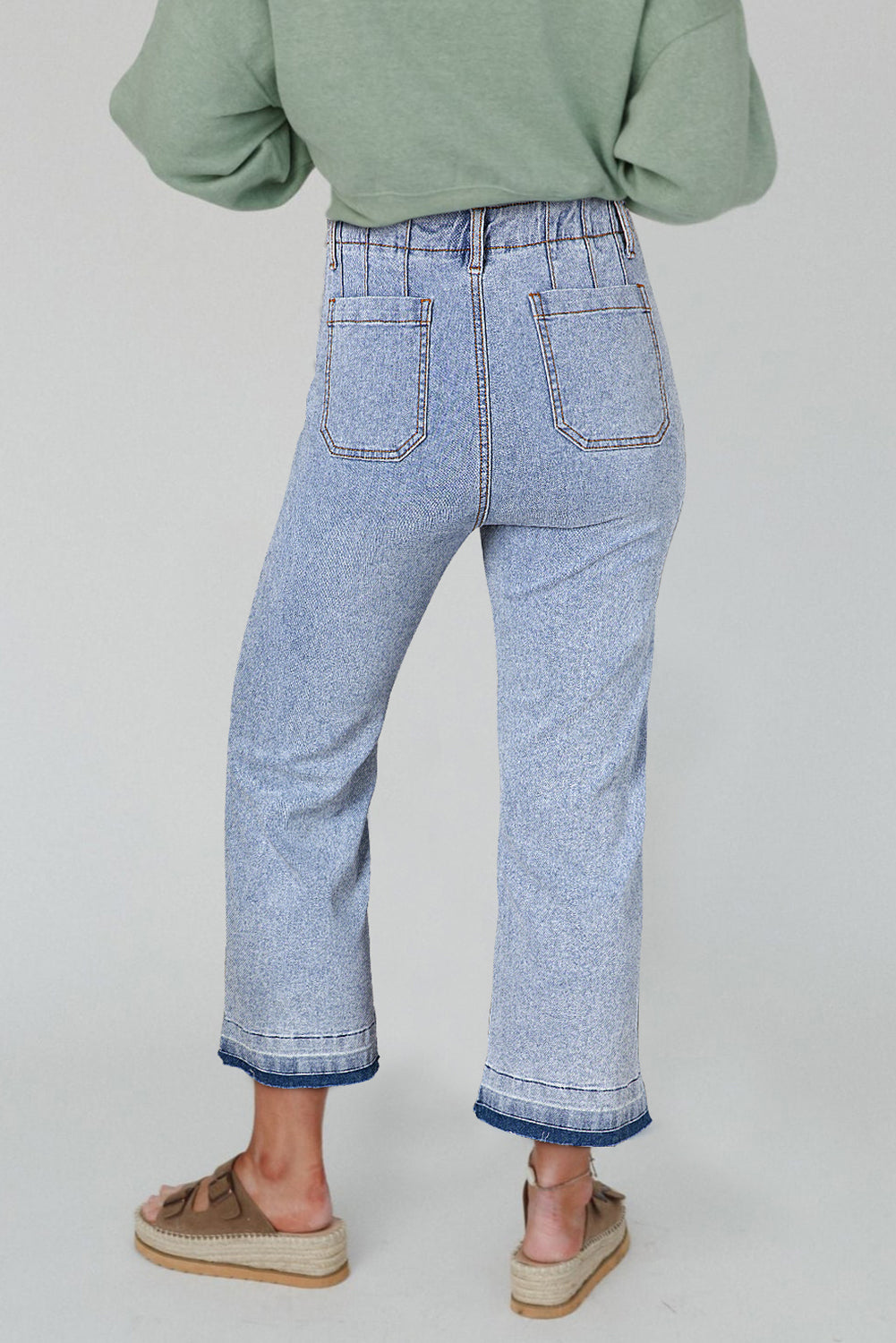 Beau Blue Cropped Jeans with Contrast Edges and Pockets