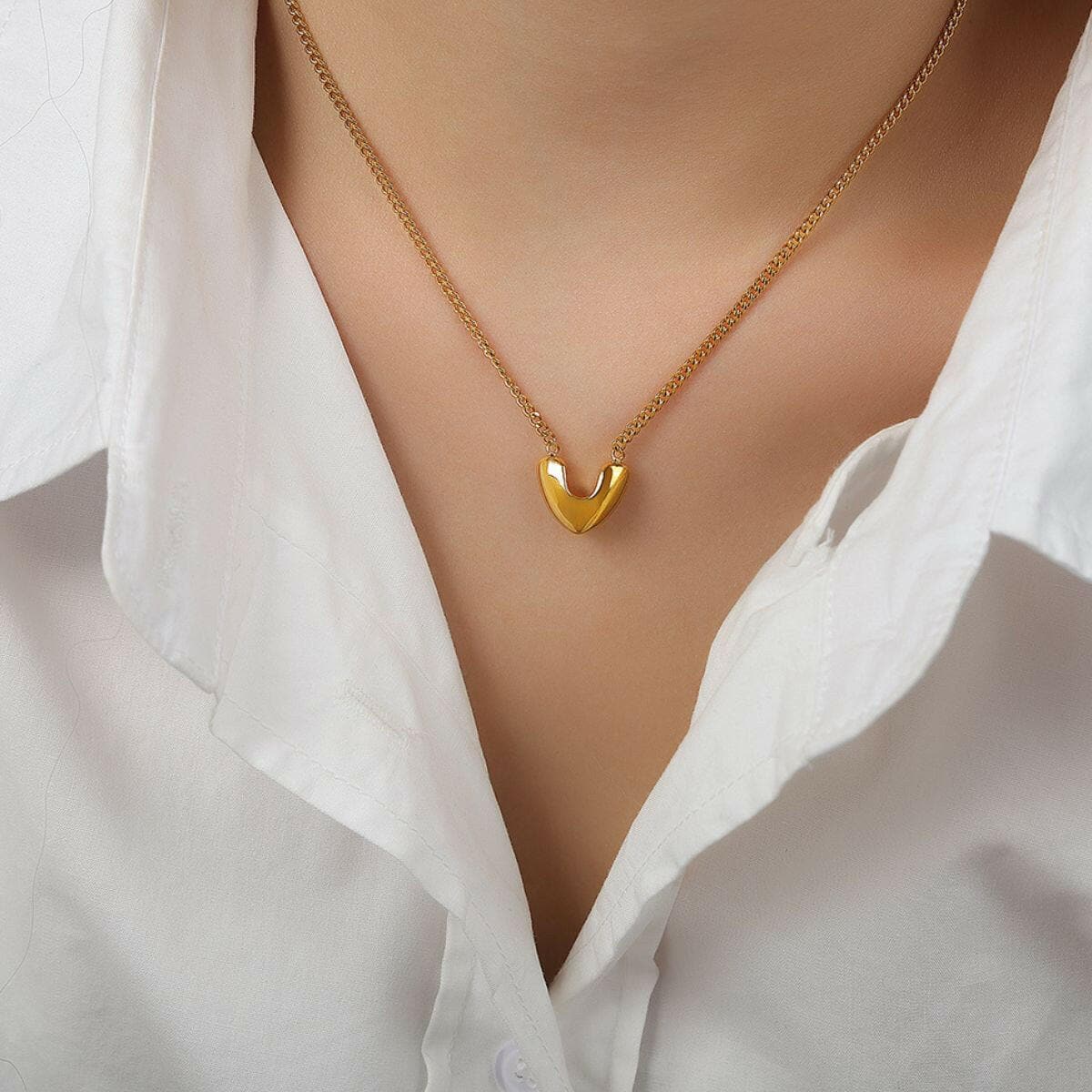 Gold-Plated Heart Pendant Necklace.