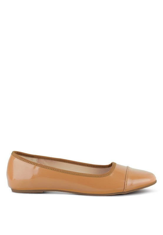 Camella round toe flat shoes