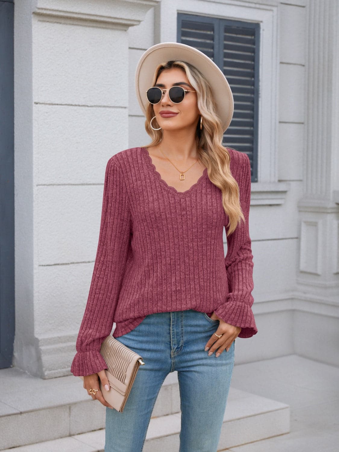 Lace v-neck long sleeve top