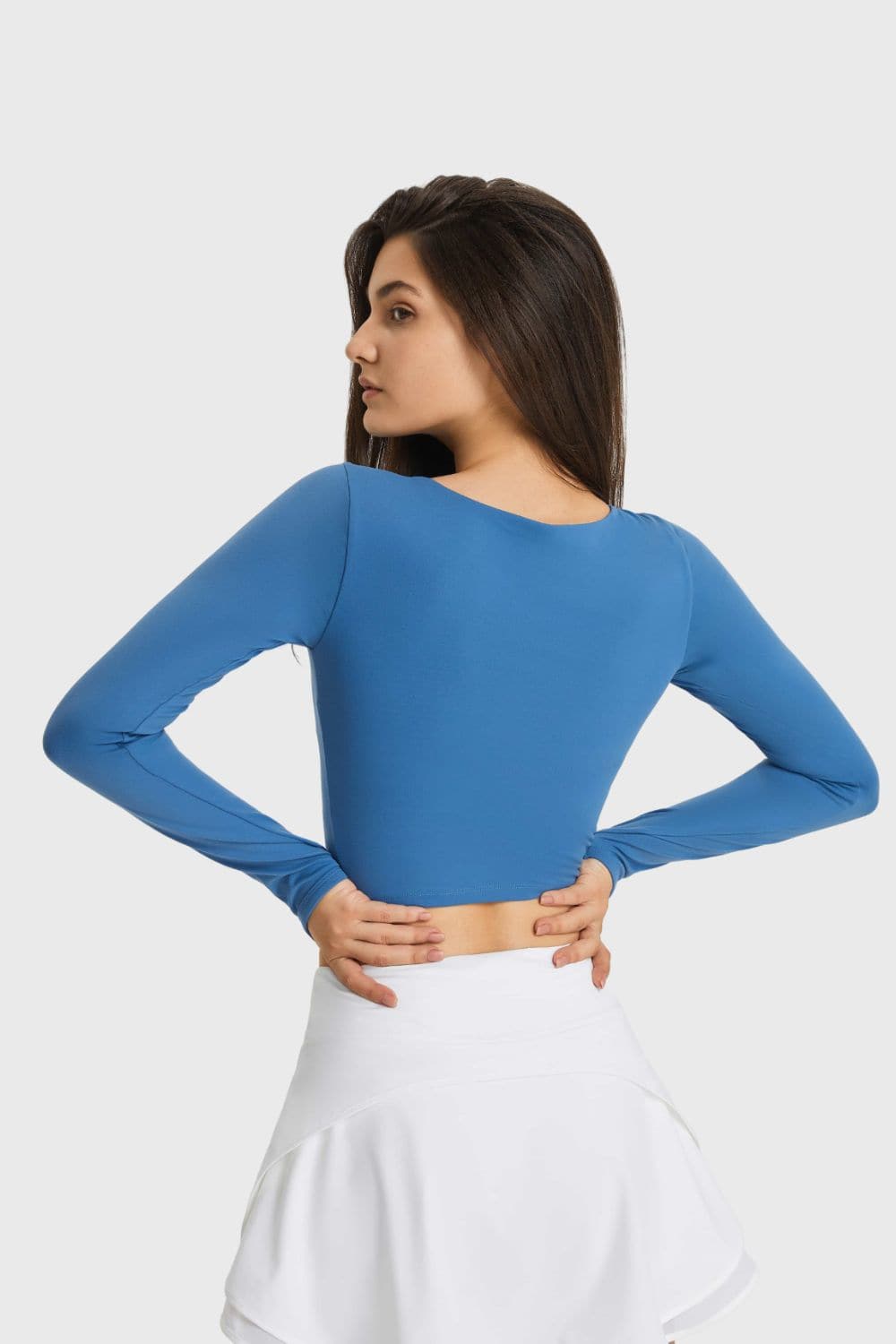 Cutout Long Sleeve Cropped Sports Top.