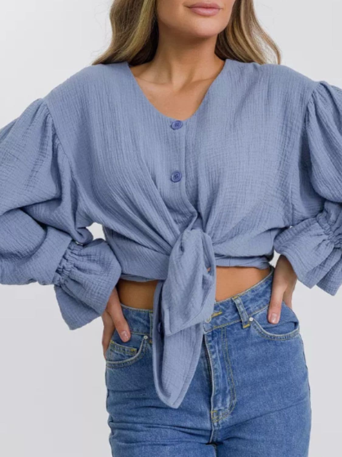 Elegant flounce sleeve shirt