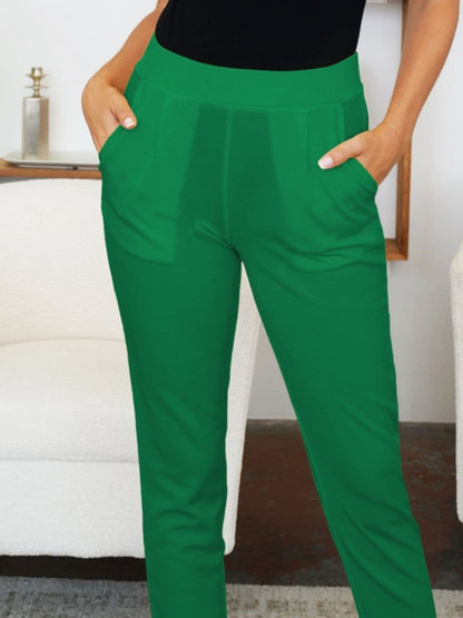 High-waisted skinny pants with pockets