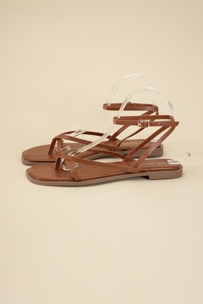 ELIO-1 Flat Sandals.