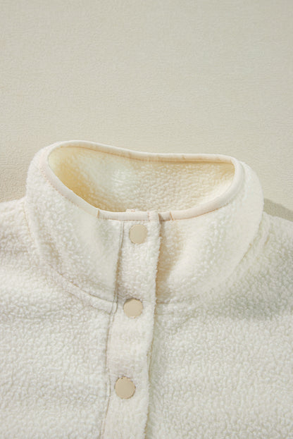 White fleece collar sweatshirt