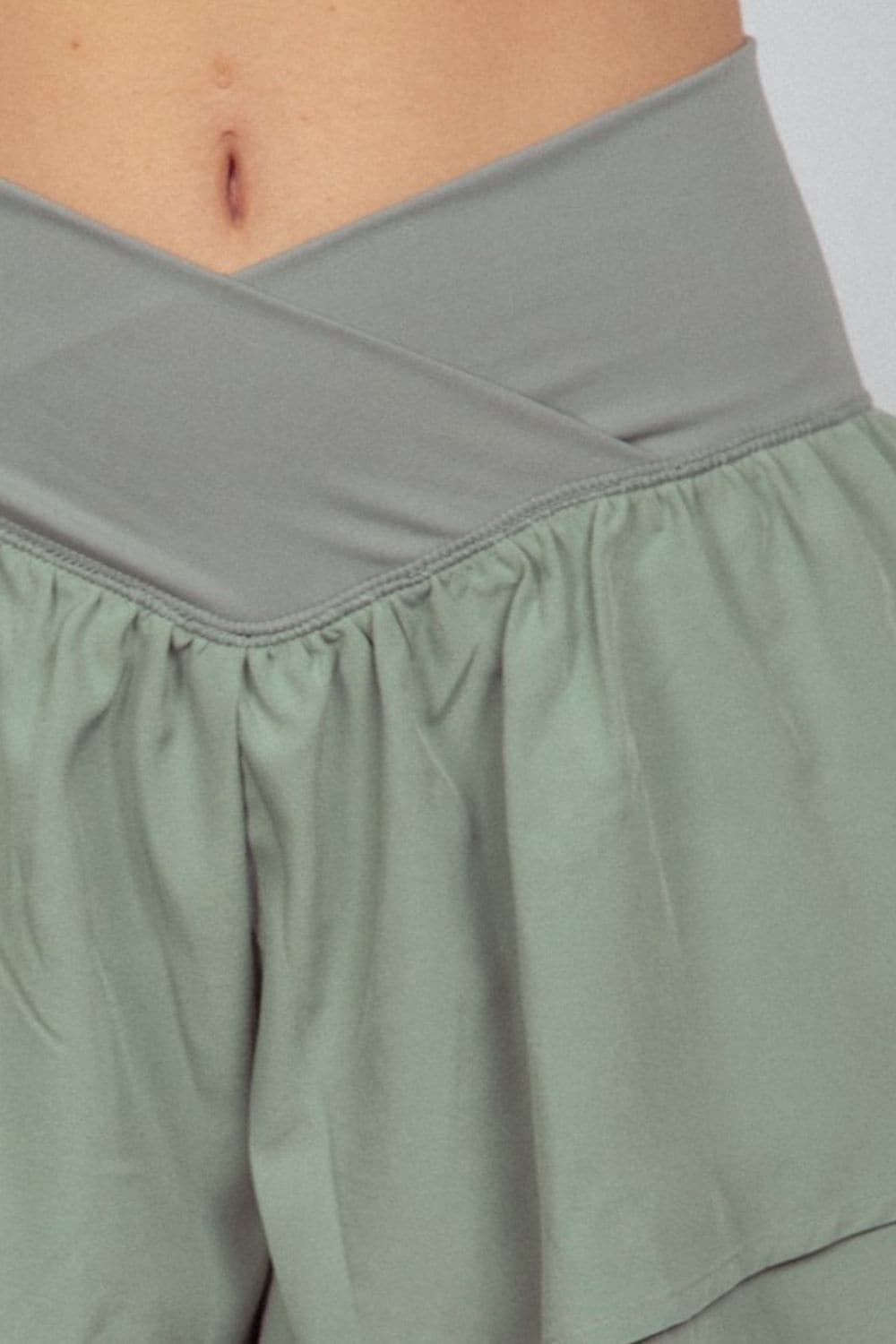 VERY J V-Shaped High Waist Layered Active Shorts.