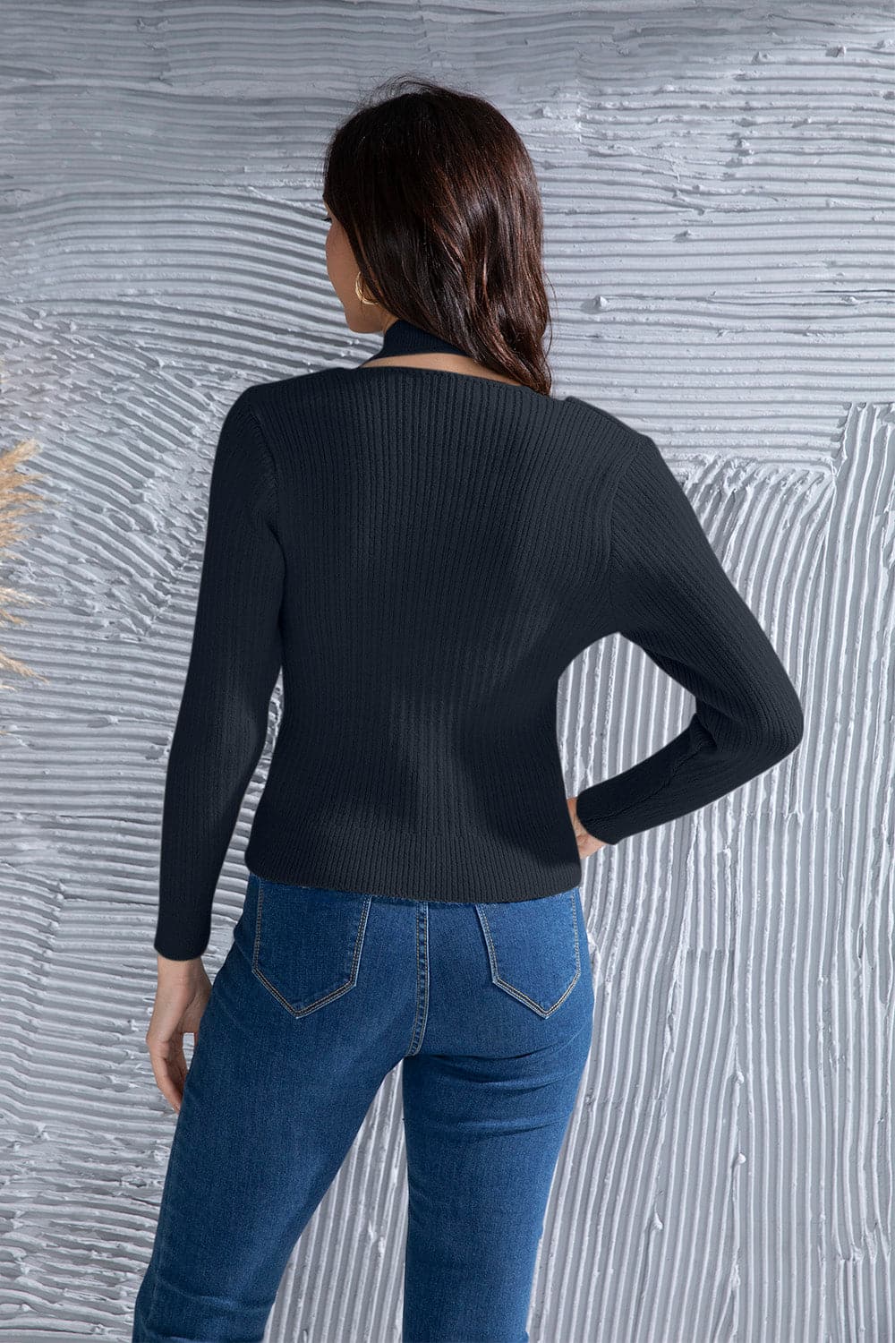 Halter Neck Long Sleeve Sweater.