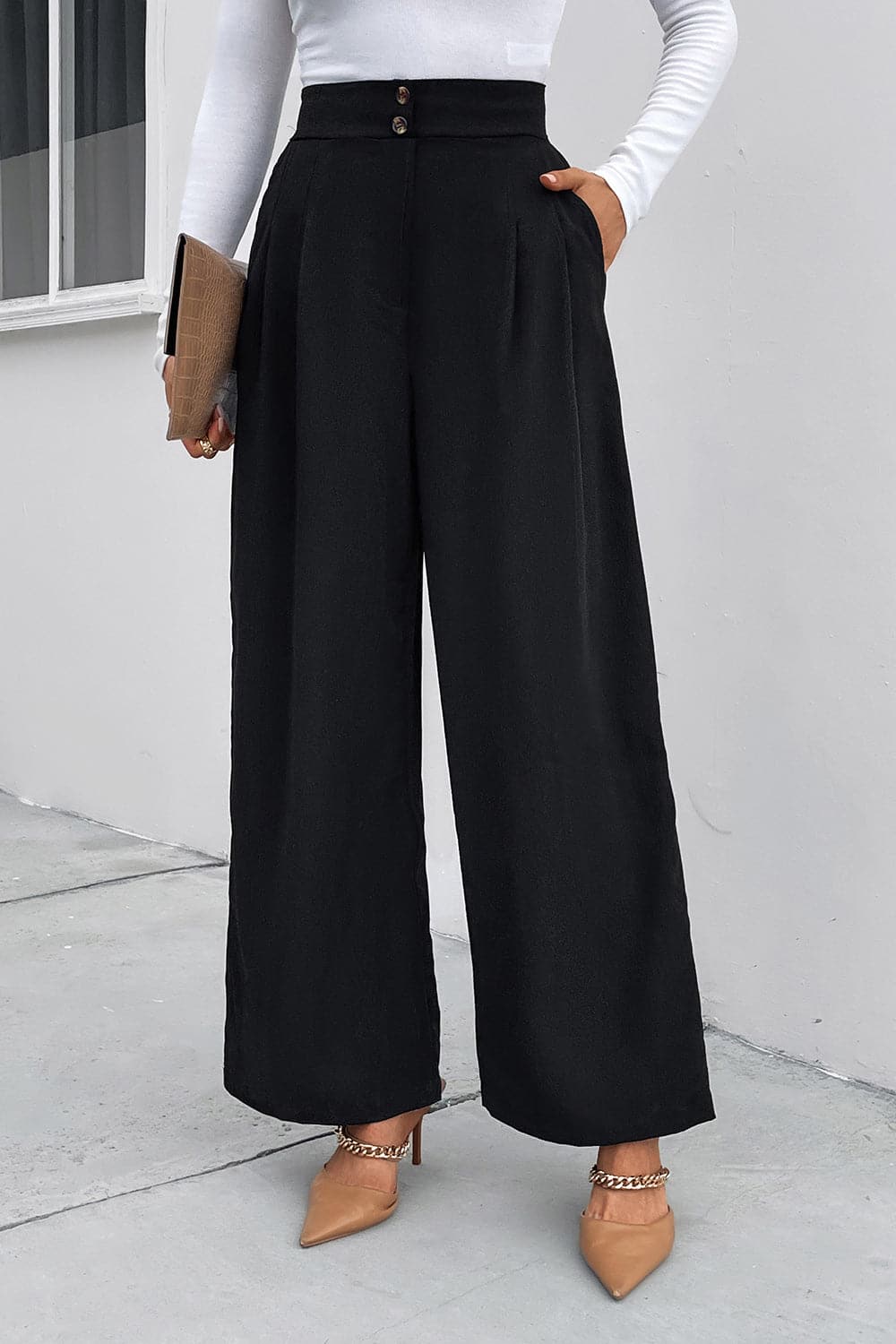 High Waist Ruched Pocketed Wide Leg Pants.