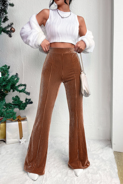 Chic high-waisted flare corduroy pants in chestnut brown