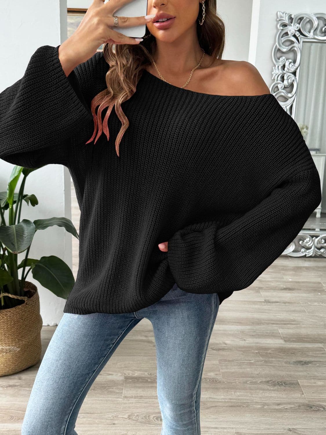 Cozy round neck long sleeve pullover sweater