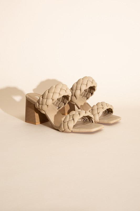 BUGGY-S Braided Stras Mule Heels.