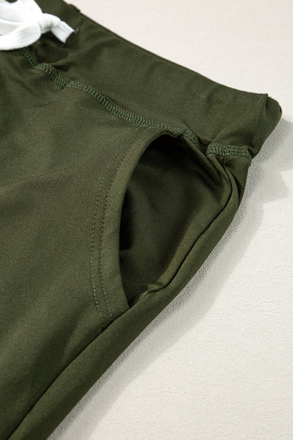 Cozy moss green joggers with drawstring and pockets