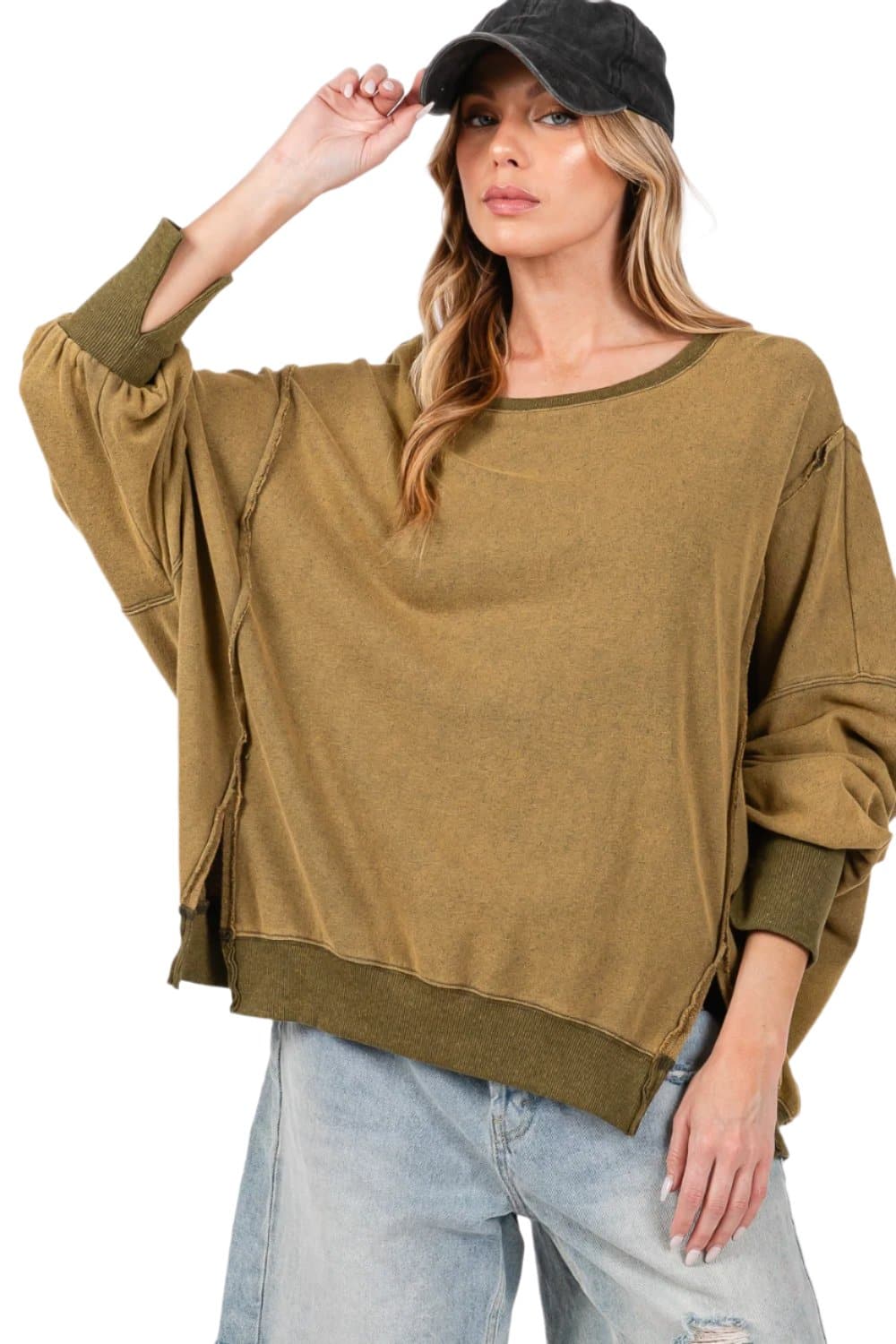 SAGE + FIG – Übergroßes Sweatshirt mit seitlichem Schlitz und Mineralwaschung