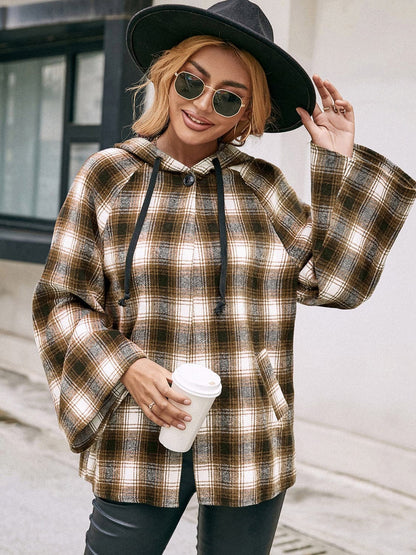 Pocketed Plaid Long Sleeve Hooded Jacket.