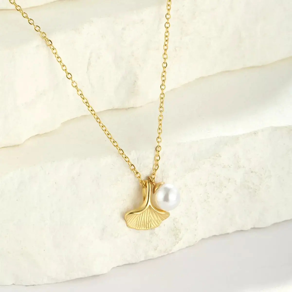 Pearl & Shell Pendant Necklace Simply Love