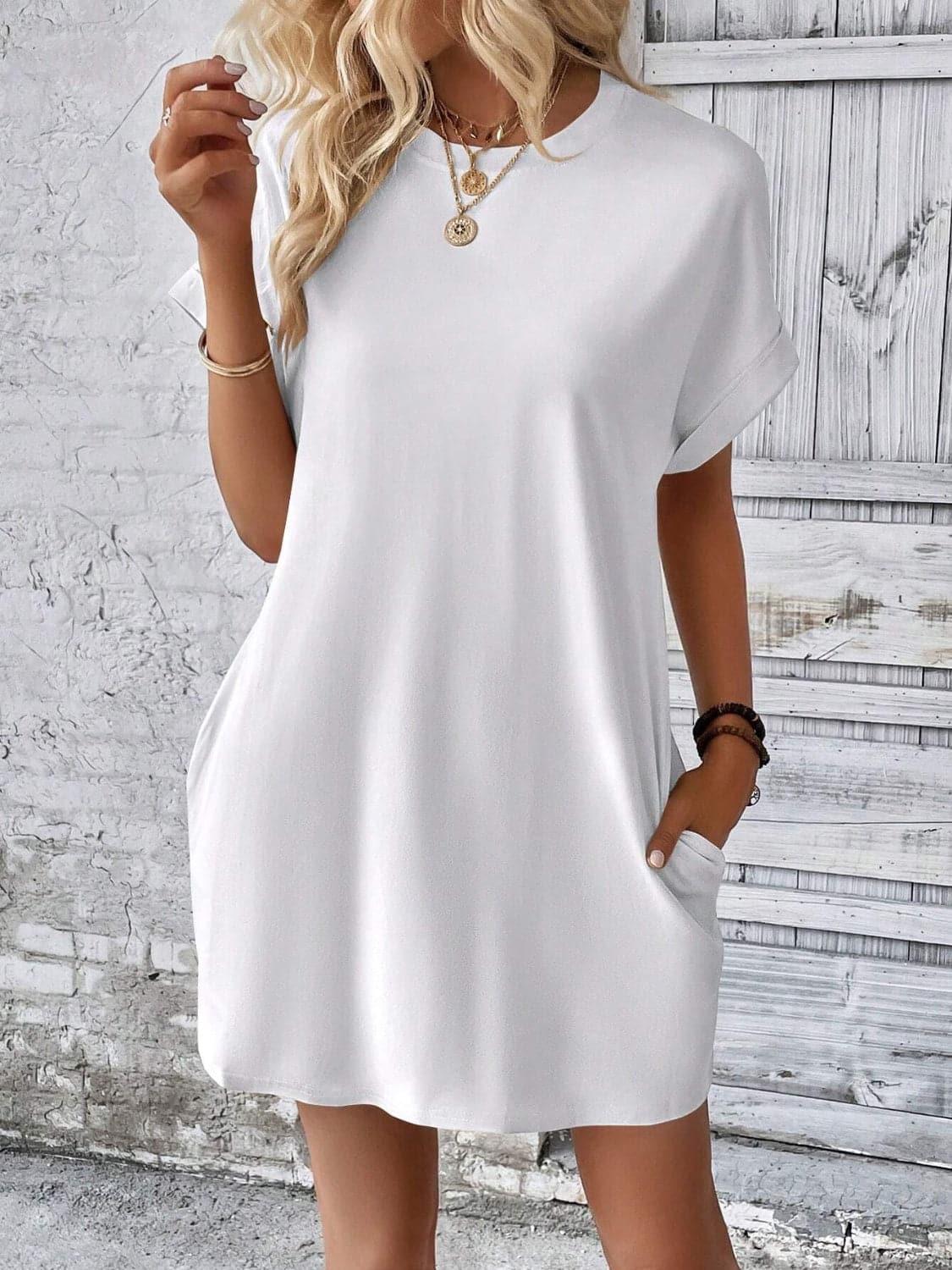 Round Neck Short Sleeve Mini Dress.