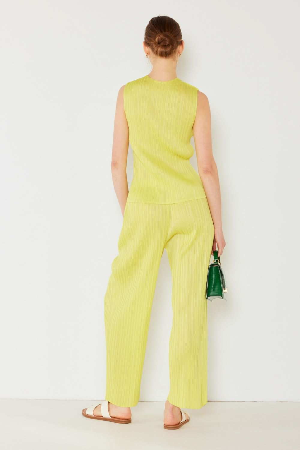 Elegant Pleated Elastic-Waist Straight-Leg Pants for Versatile Styling