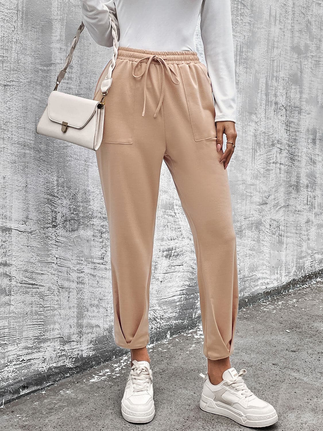 Drawstring Straight Pants with Pockets.