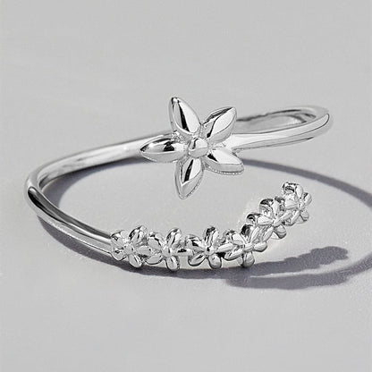 925 Sterling Silver Flower Ring.