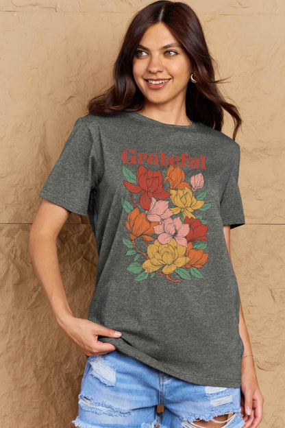Simply Love: Grateful Flower Tee
