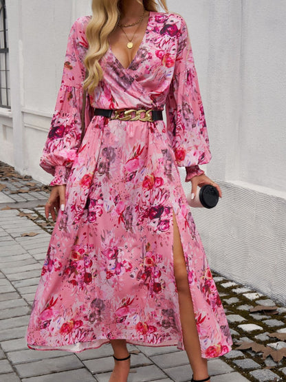 Elegant midi dress with long sleeves