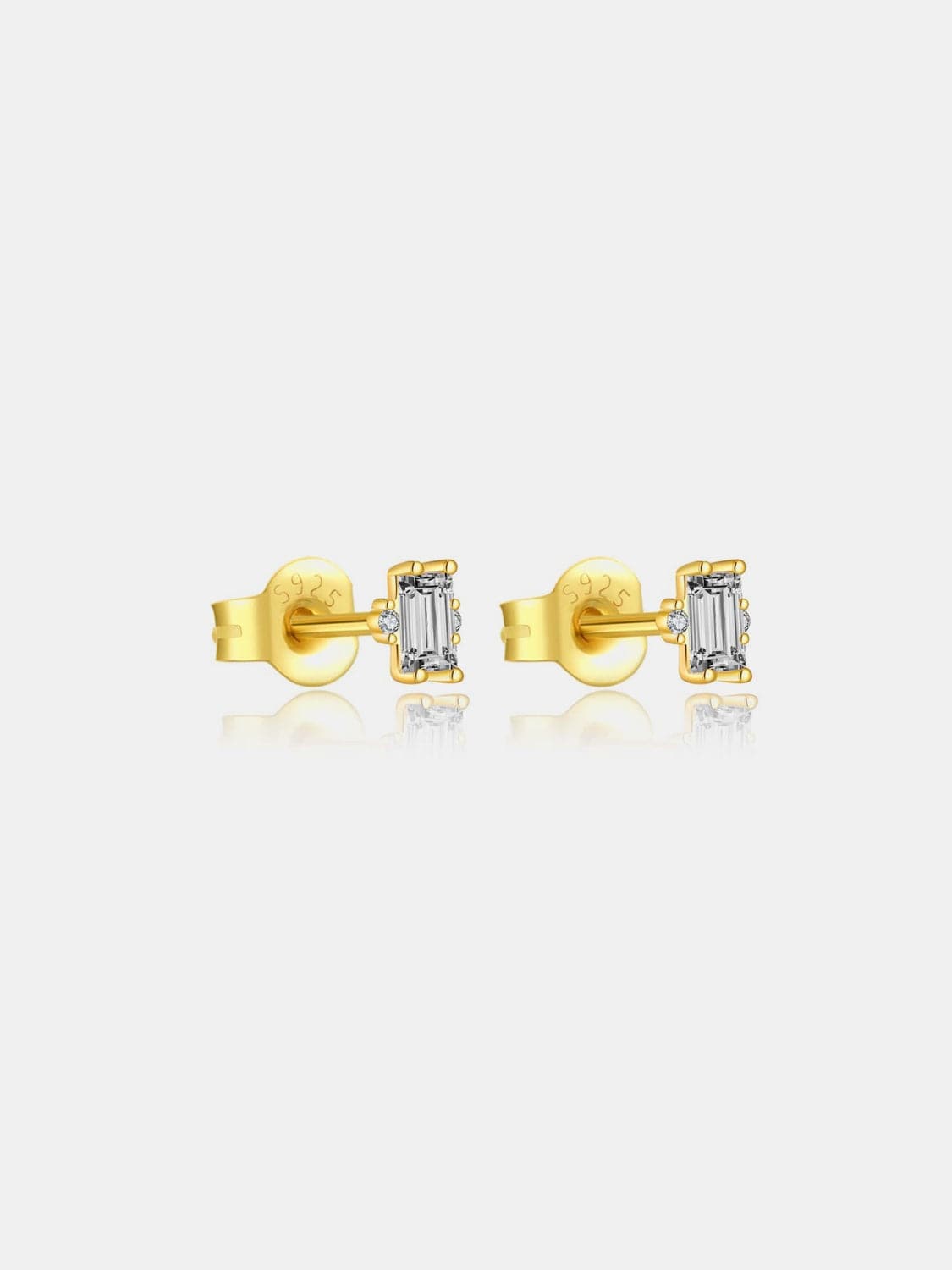 925 Sterling Silver Zircon Stud Earrings.