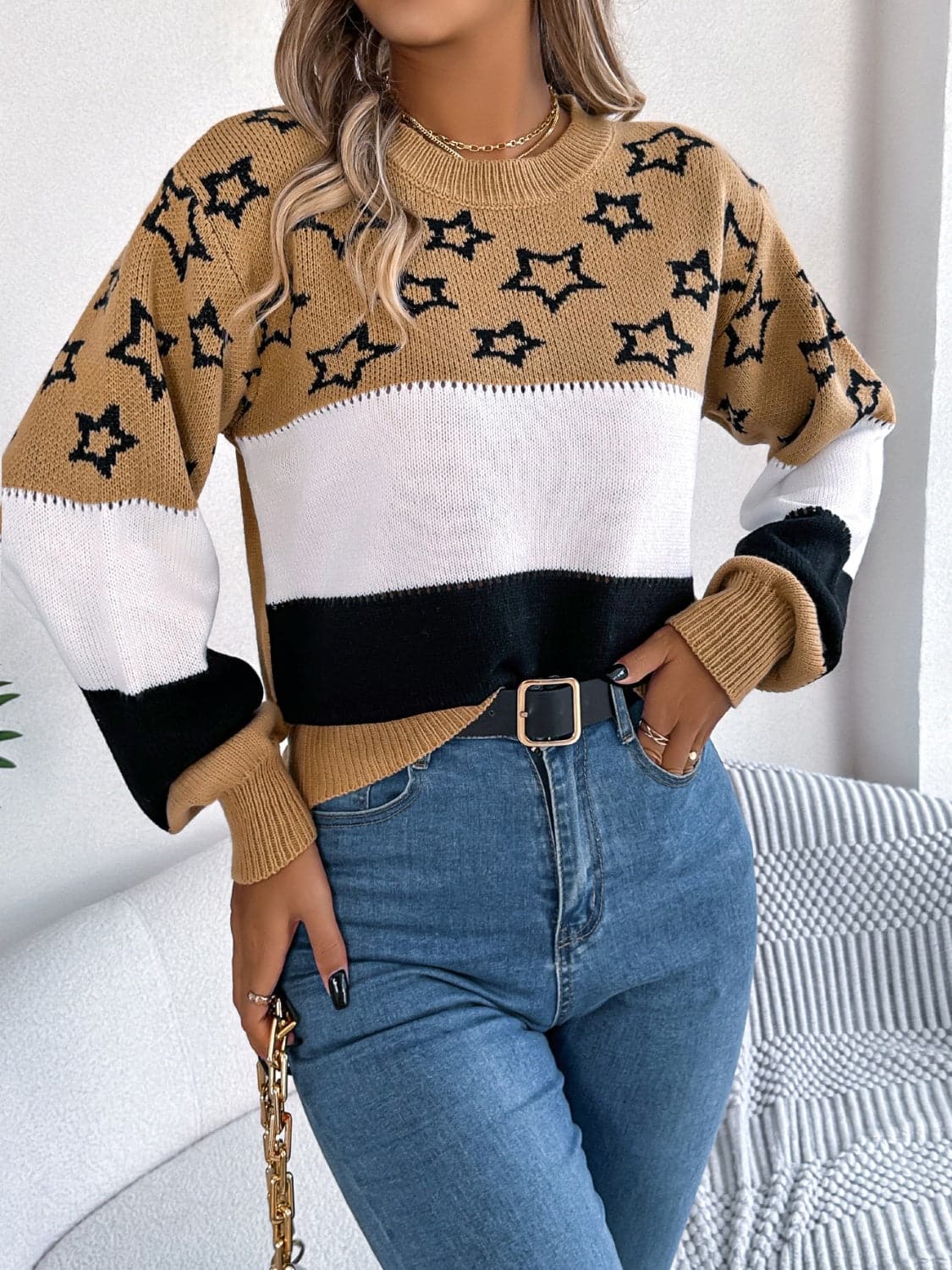 Star Contrast Round Neck Sweater.