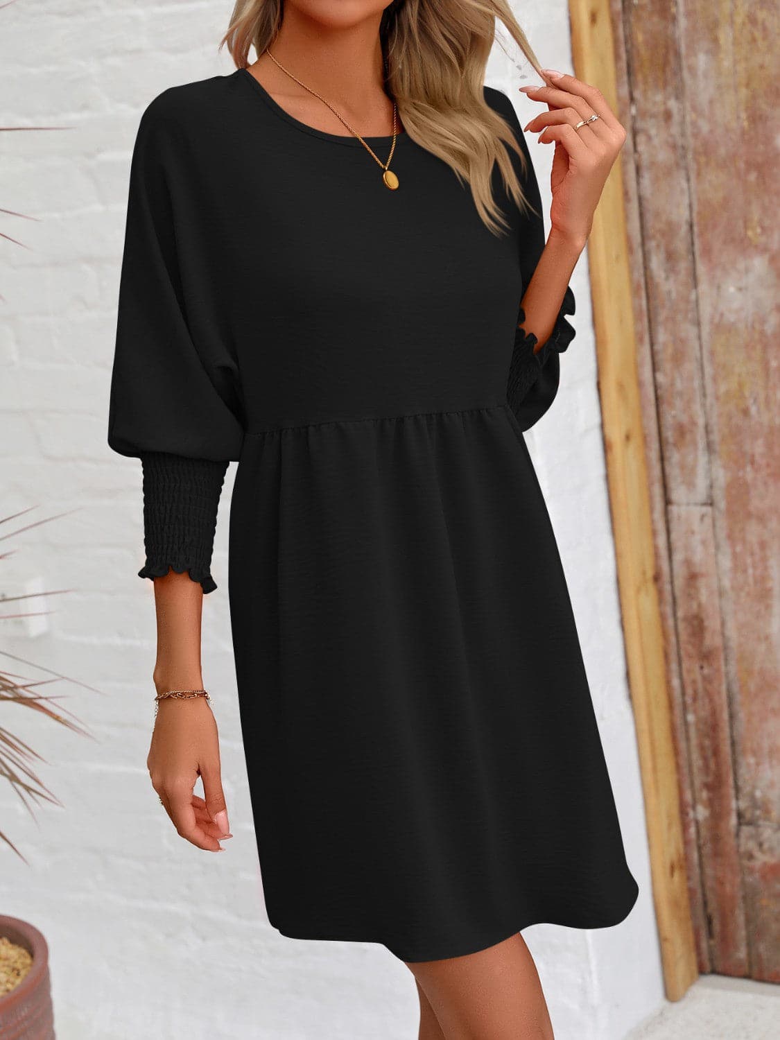 Round Neck Lantern Sleeve Mini DressFeatures: Basic style
Sheer: Opaque
Stretch: Slightly stretchy
Body: Not lined
Material composition: 100% polyester
Care instructions: Machine wash cold. Tumble dry Love Salve Round Neck Lantern Sleeve Mini Dress