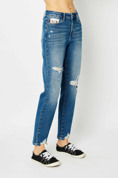 Judy Blue Full Size Distressed Slim Jeans.