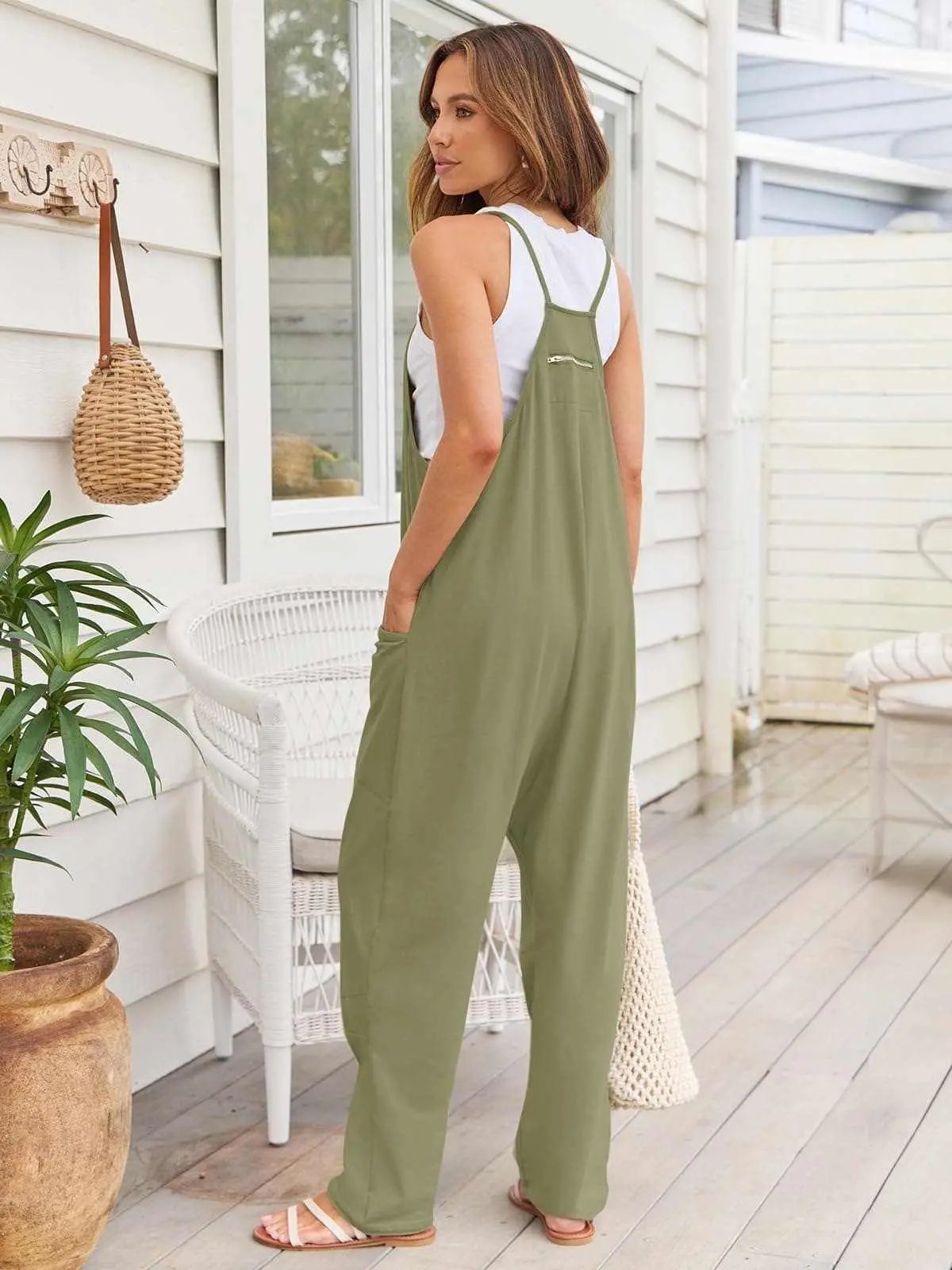 V-neck pocket jumpsuit - Love Salve 