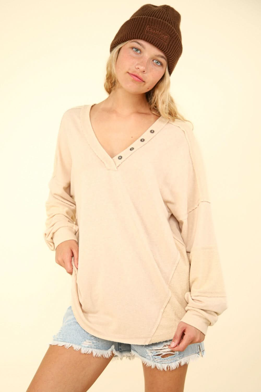 Washed v-neck knit top by very j