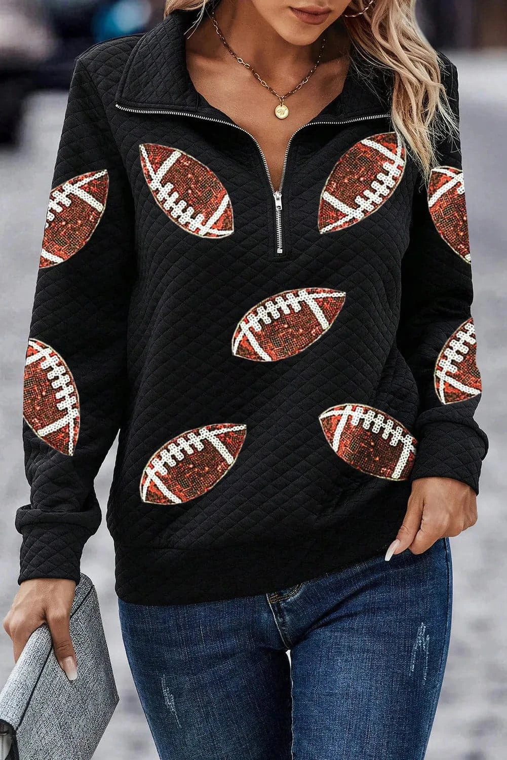 Sequin Football Long Sleeve SweatshirtFeatures: Sequin
Sheer: Opaque
Stretch: Slightly stretchy
Material composition: 95% polyester, 5% elastane
Care instructions: Machine wash cold. Tumble dry low.
ImpoLove Salve Sequin Football Long Sleeve SweatshirtSweatshirts & Hoodies