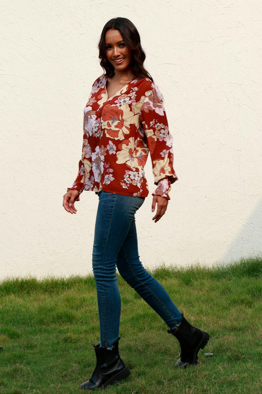 Floral V-Neck Smocked Lantern Sleeve BlouseExperience Effortless Elegance with our Floral V-Neck Smocked Lantern Sleeve Blouse
 Indulge in the beauty of our Floral V-Neck Smocked Lantern Sleeve Blouse, a versLove Salve -Neck Smocked Lantern Sleeve BlouseBlouses