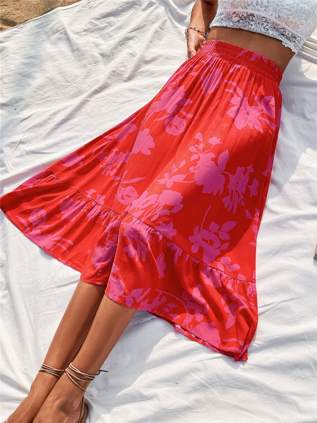 Printed Elastic Waist Skirt.