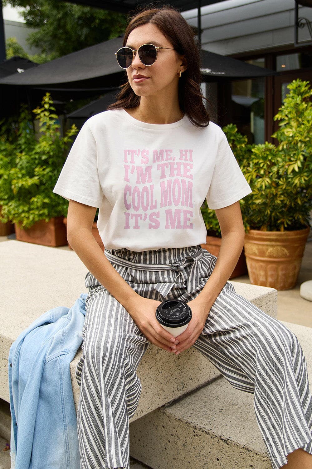 Simply Love Full Size IT'S ME,HI I'M THE COOL MOM IT'S ME Round Neck T-Shirt.